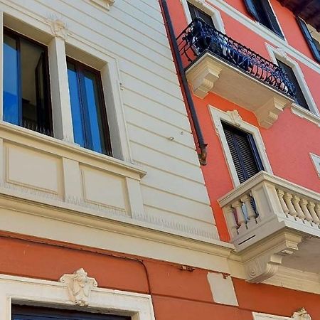 Houston House Apartment Milan Exterior photo