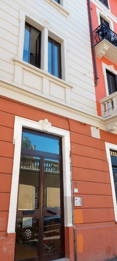 Houston House Apartment Milan Exterior photo